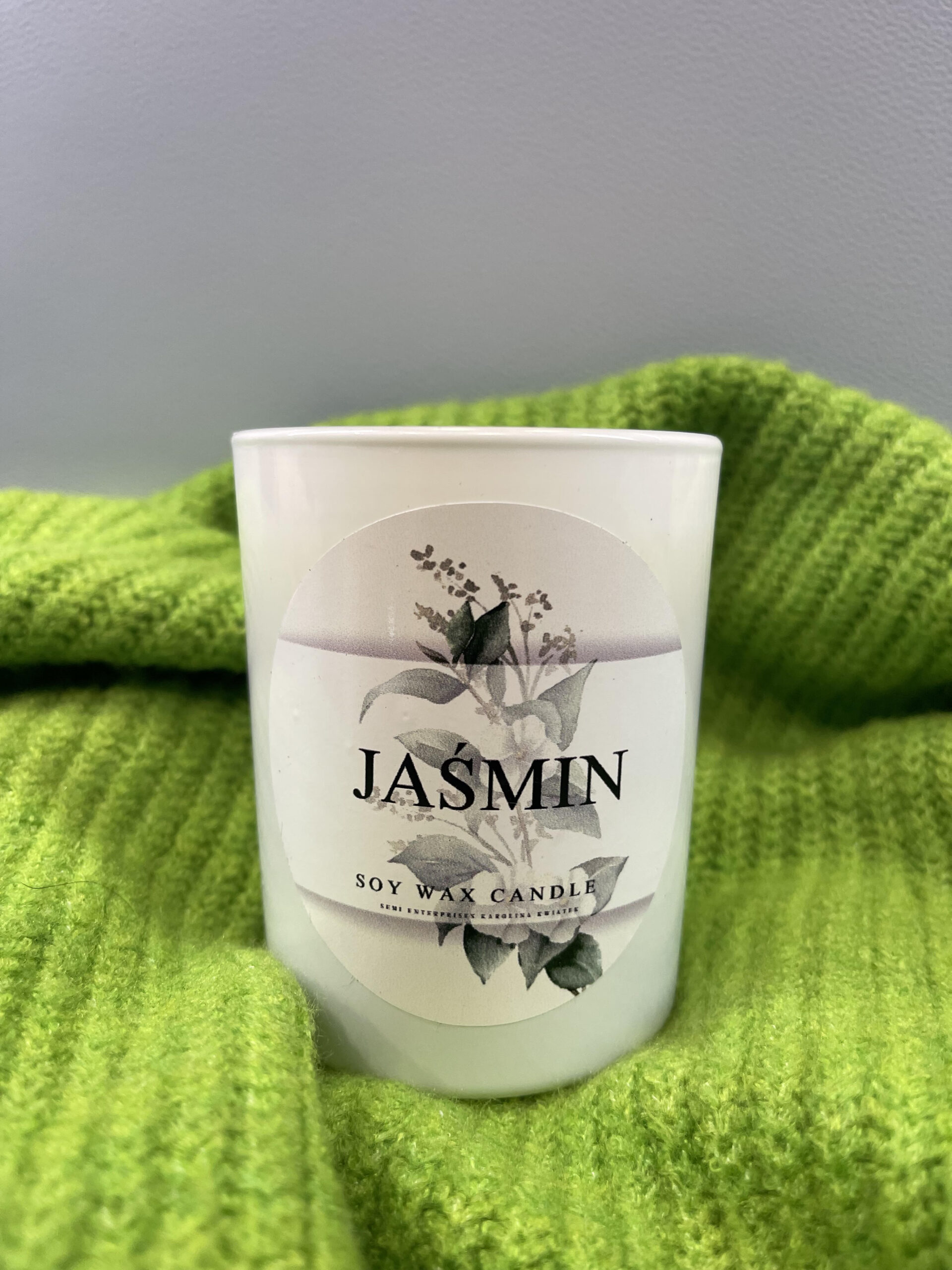 Świeca sojowa jaśmin