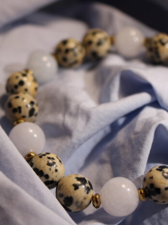 Kamień dalmatyński z magicznym jadeitem- bransoletka z kamieni naturalnych