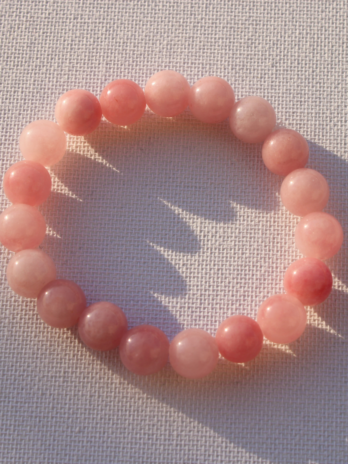 Magiczny pudrowy jadeit- bransoletka z kamieni naturalnych